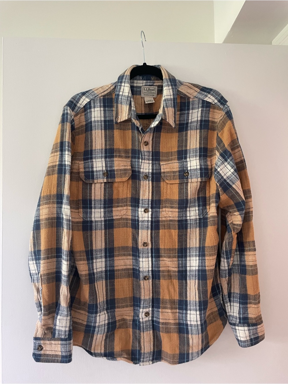 L.L. Bean Men's Blue and Tan Plaid Button-Down Flannel Shirt